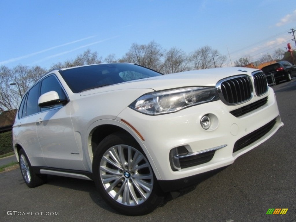 Alpine White BMW X5