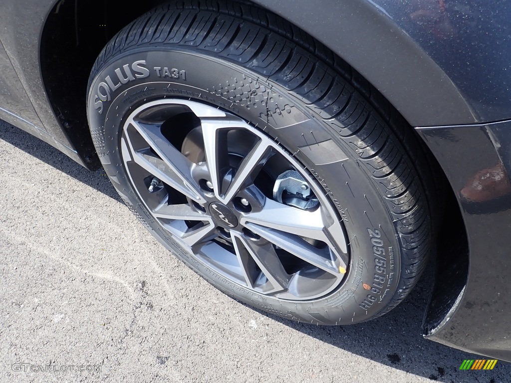 2022 Kia Forte LXS Wheel Photo #143996447