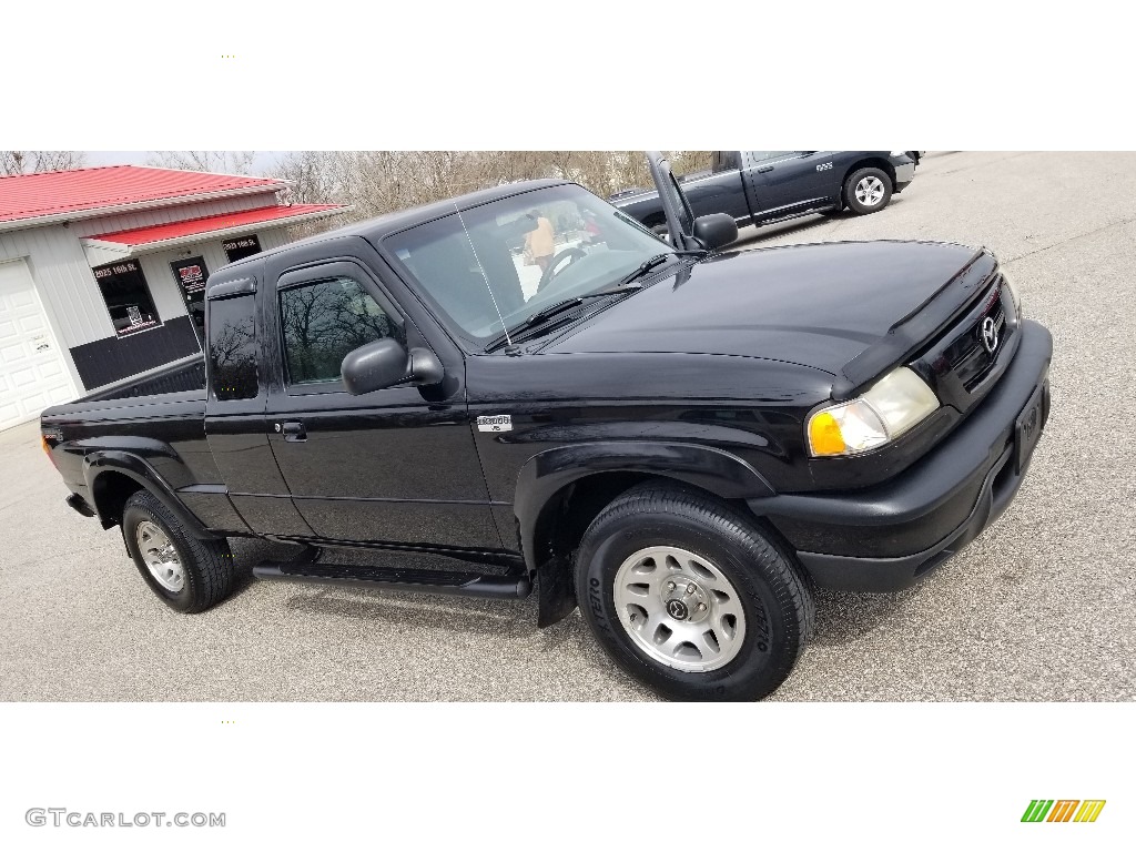 Mystic Black 2005 Mazda B-Series Truck B3000 Dual Sport Extended Cab Exterior Photo #143996483
