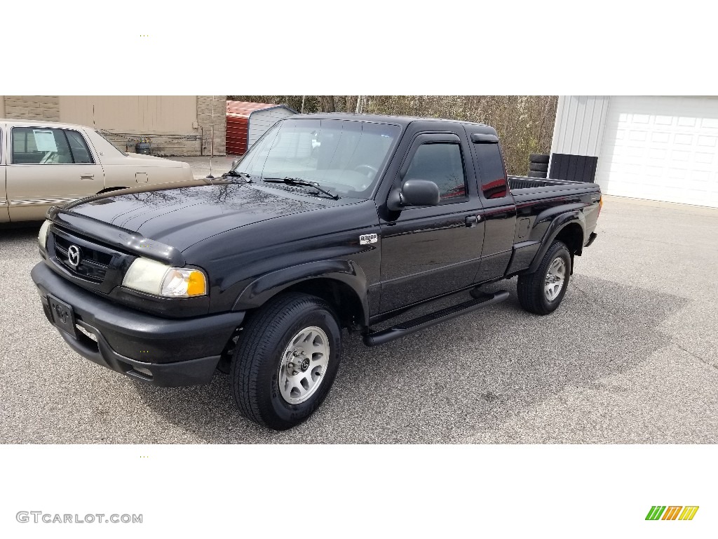 Mystic Black 2005 Mazda B-Series Truck B3000 Dual Sport Extended Cab Exterior Photo #143996504