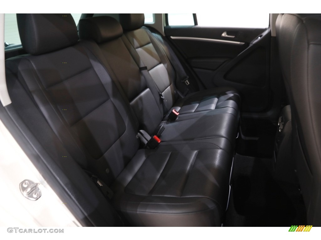 2014 Volkswagen Tiguan SE 4Motion Rear Seat Photo #143996720