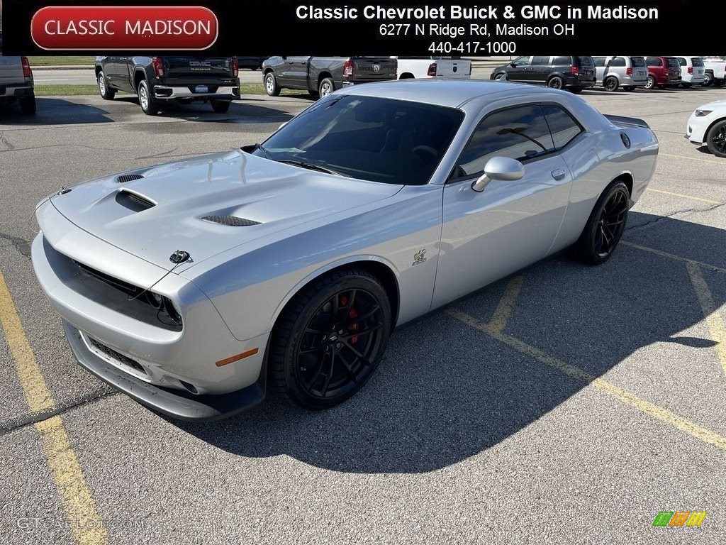 2021 Challenger R/T Scat Pack - Triple Nickel / Black photo #1