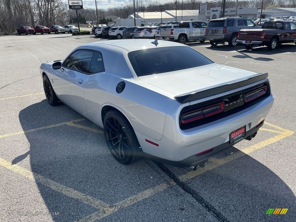 2021 Challenger R/T Scat Pack - Triple Nickel / Black photo #2