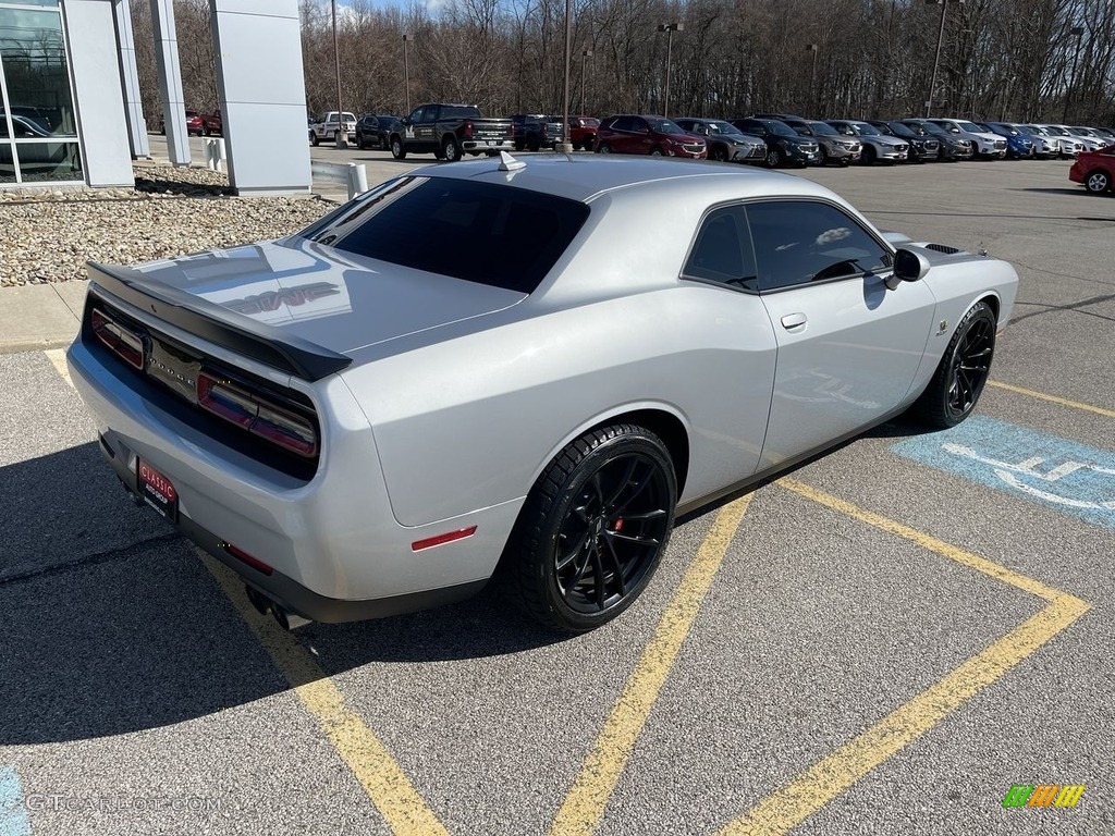 2021 Challenger R/T Scat Pack - Triple Nickel / Black photo #3