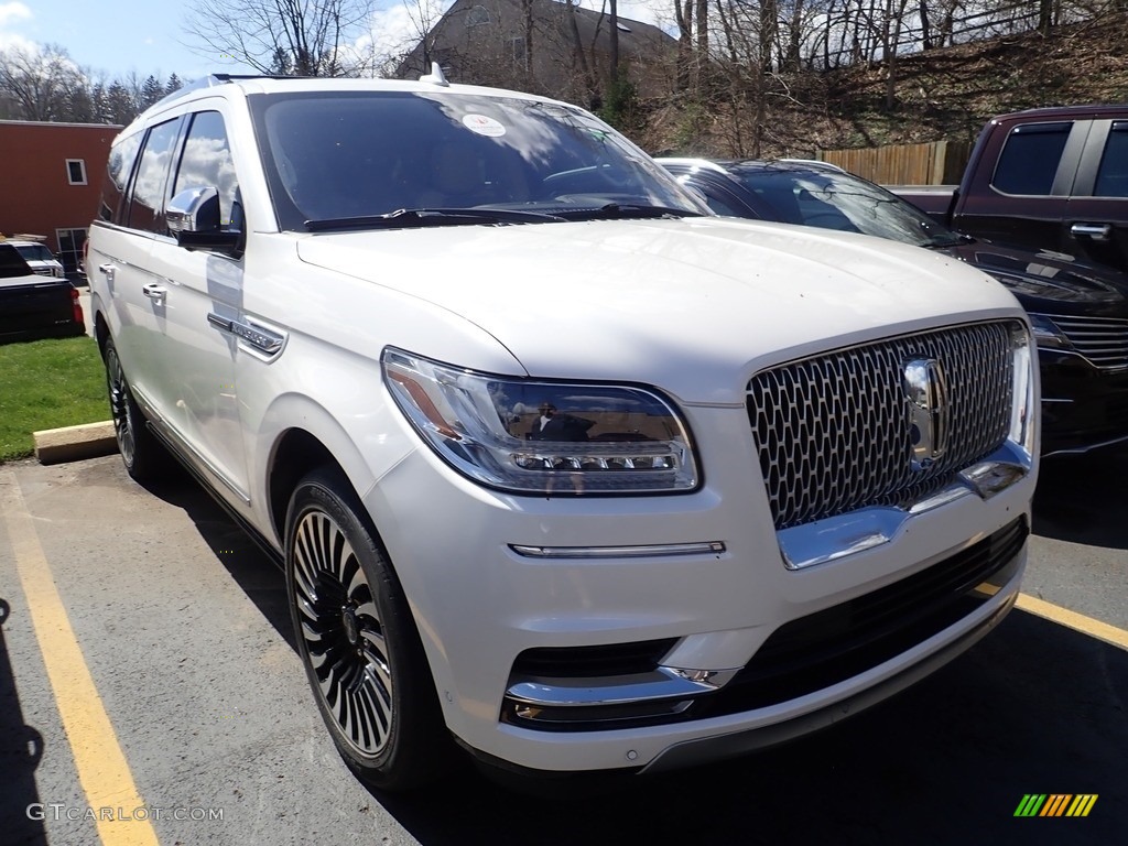 2019 Navigator Black Label 4x4 - White Platinum Metallic Tri-Coat / Alpine photo #4