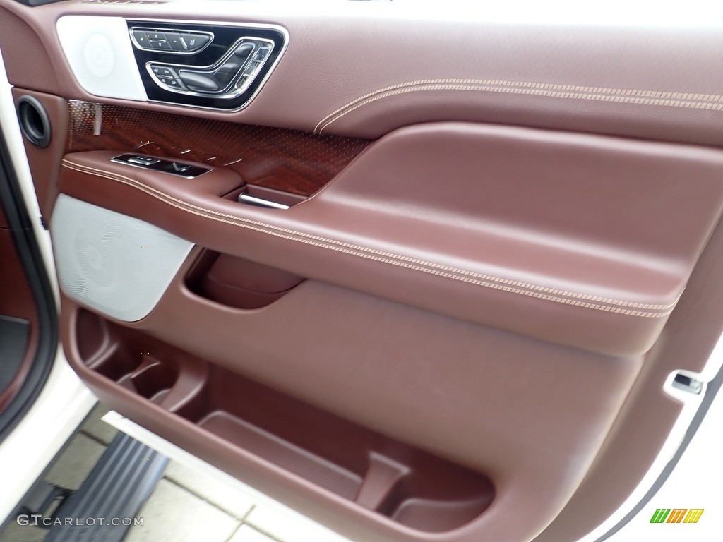 2019 Lincoln Navigator L Black Label 4x4 Russet Door Panel Photo #144007032