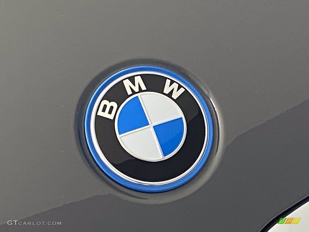 2022 BMW 5 Series 530e Sedan Gauges Photo #144008016