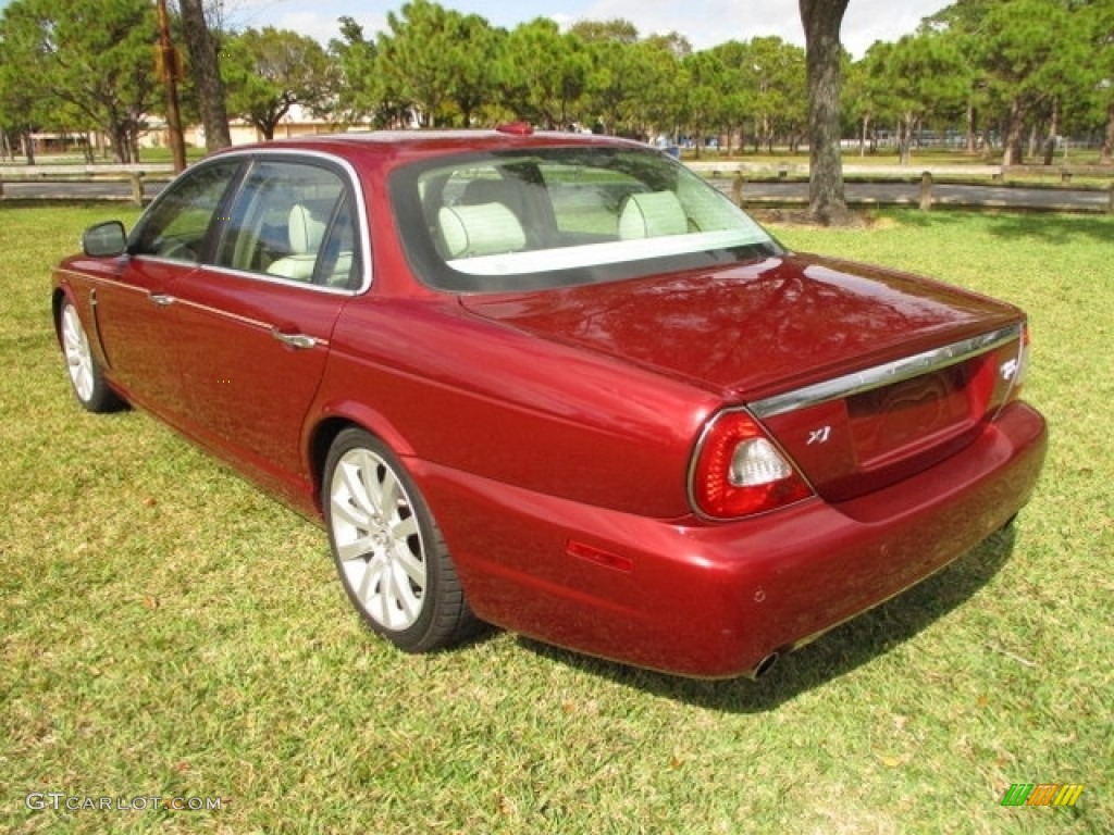 2008 XJ Vanden Plas - Radiance Red Metallic / Ivory/Mocha photo #5