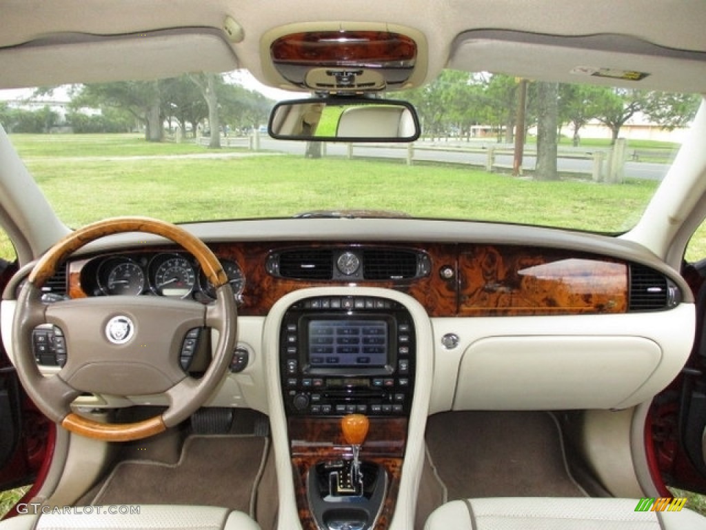 2008 XJ Vanden Plas - Radiance Red Metallic / Ivory/Mocha photo #8