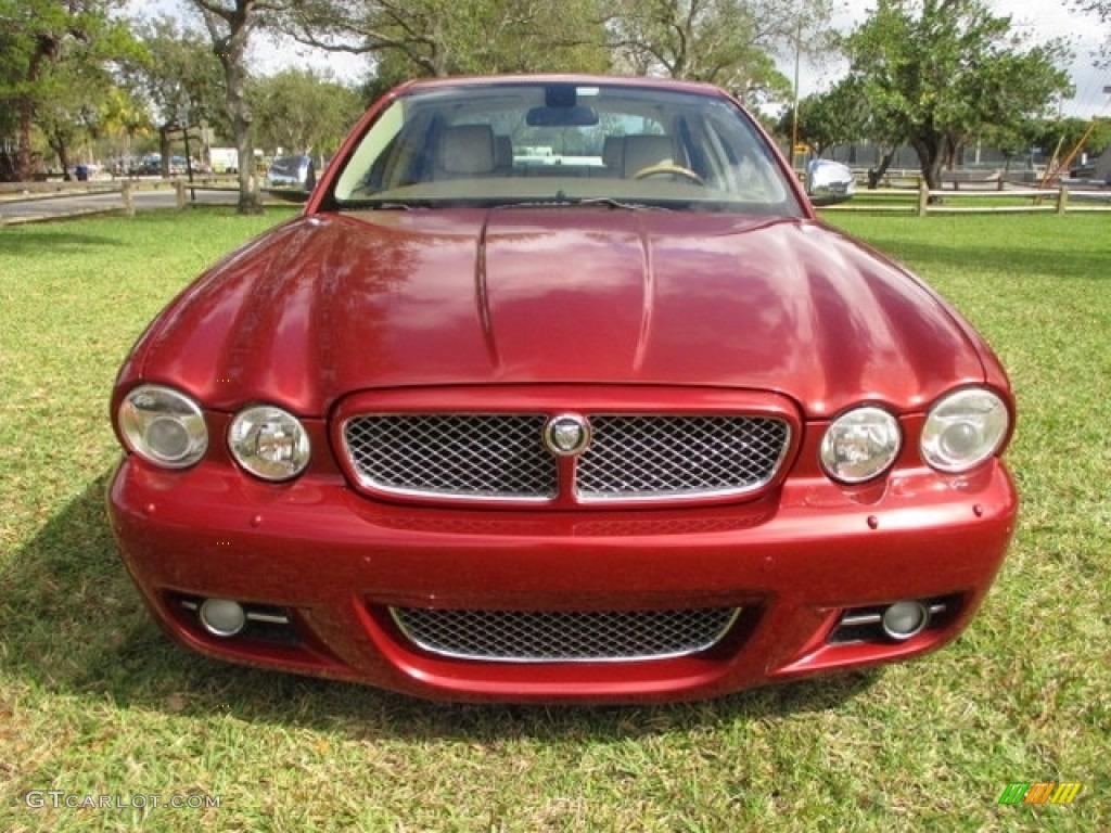 2008 XJ Vanden Plas - Radiance Red Metallic / Ivory/Mocha photo #13