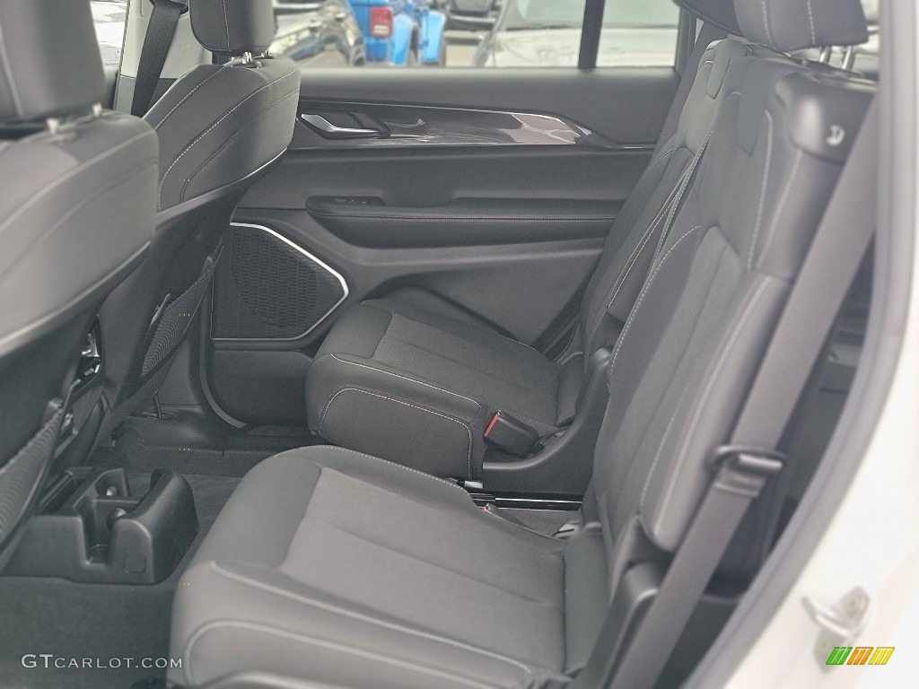 2022 Grand Cherokee L Laredo 4x4 - Bright White / Global Black photo #6