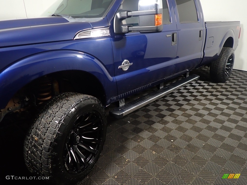 2012 F350 Super Duty XLT Crew Cab 4x4 - Dark Blue Pearl Metallic / Steel photo #9
