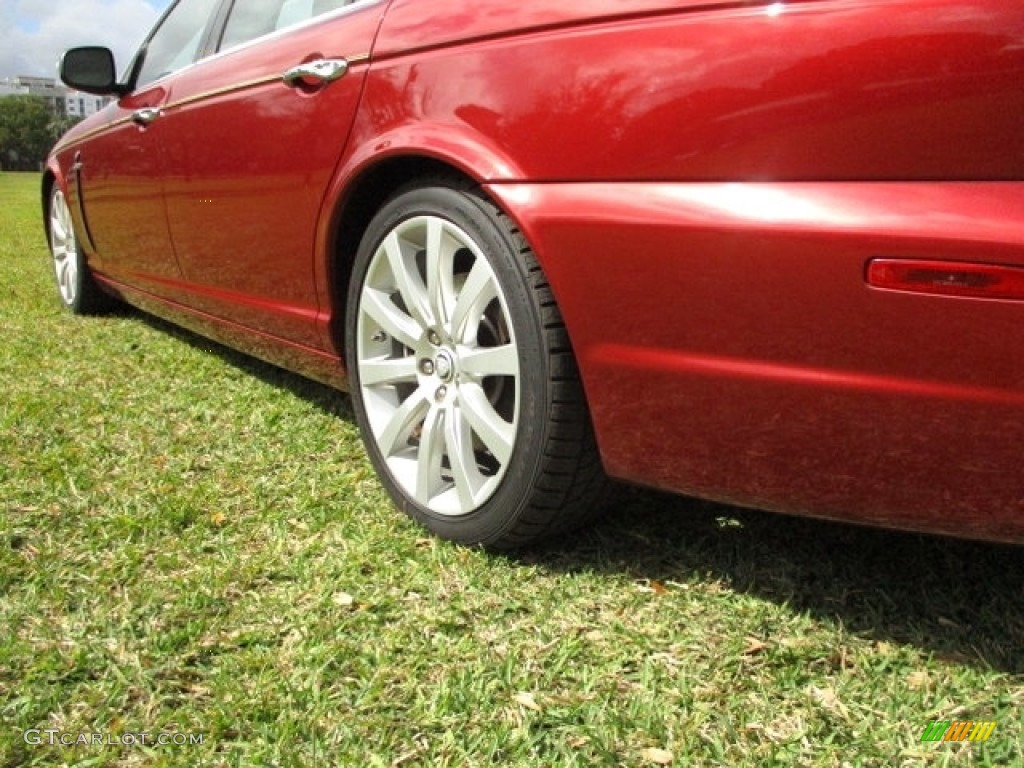 2008 XJ Vanden Plas - Radiance Red Metallic / Ivory/Mocha photo #57