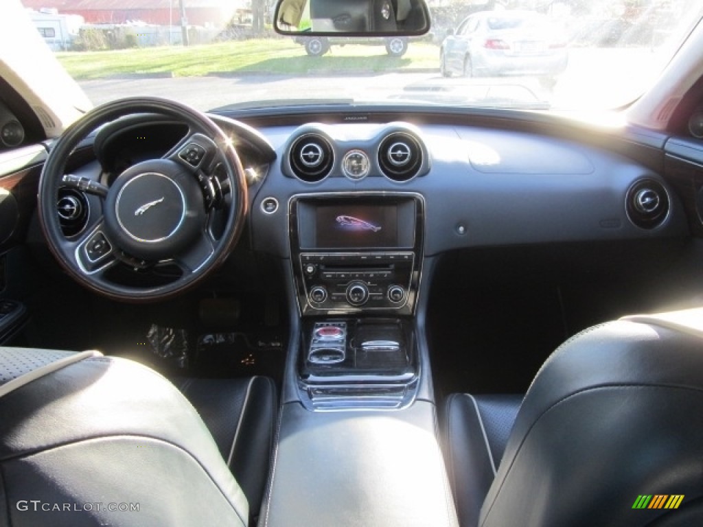 2014 Jaguar XJ XJ Dashboard Photos