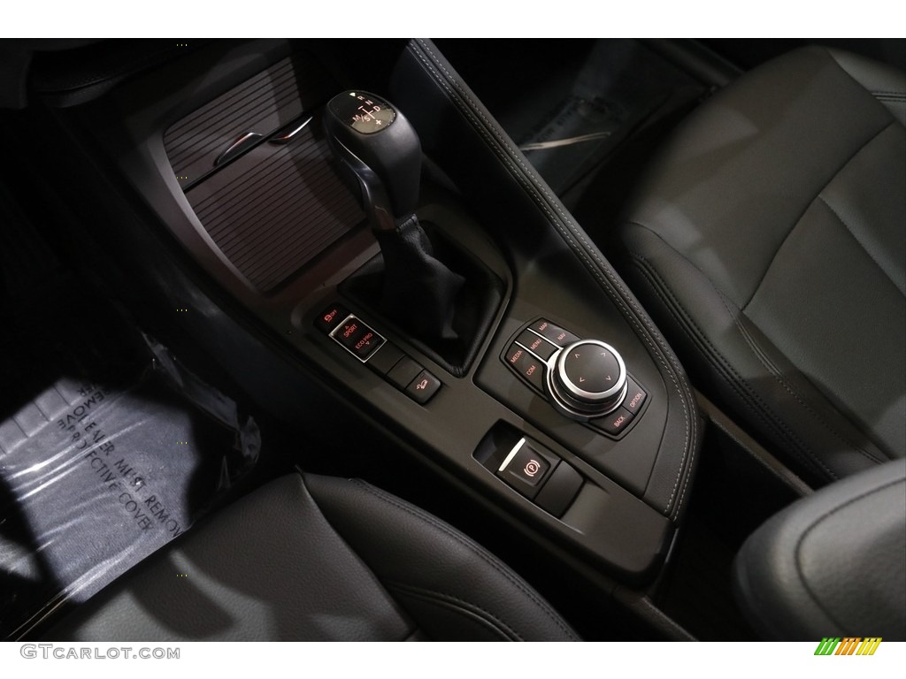 2018 X1 xDrive28i - Mediterranean Blue Metallic / Black photo #15
