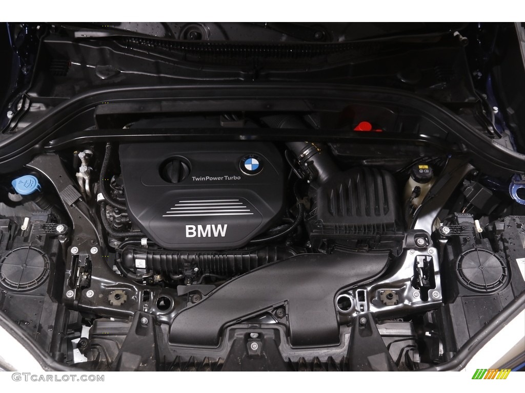 2018 X1 xDrive28i - Mediterranean Blue Metallic / Black photo #21