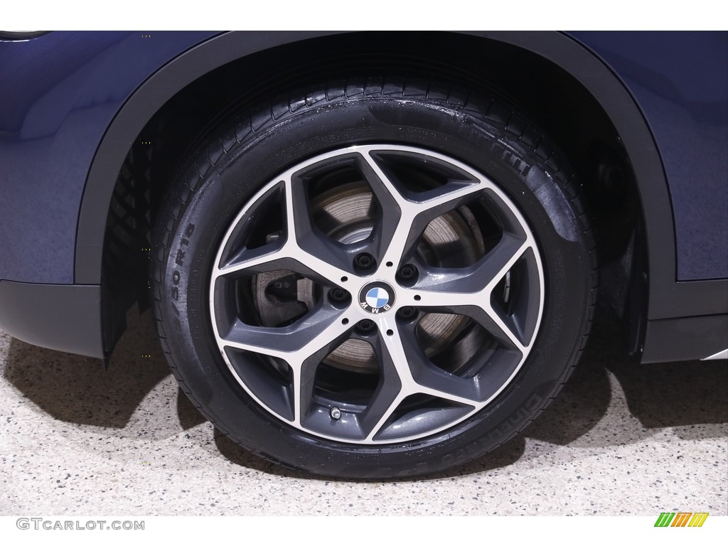 2018 X1 xDrive28i - Mediterranean Blue Metallic / Black photo #22
