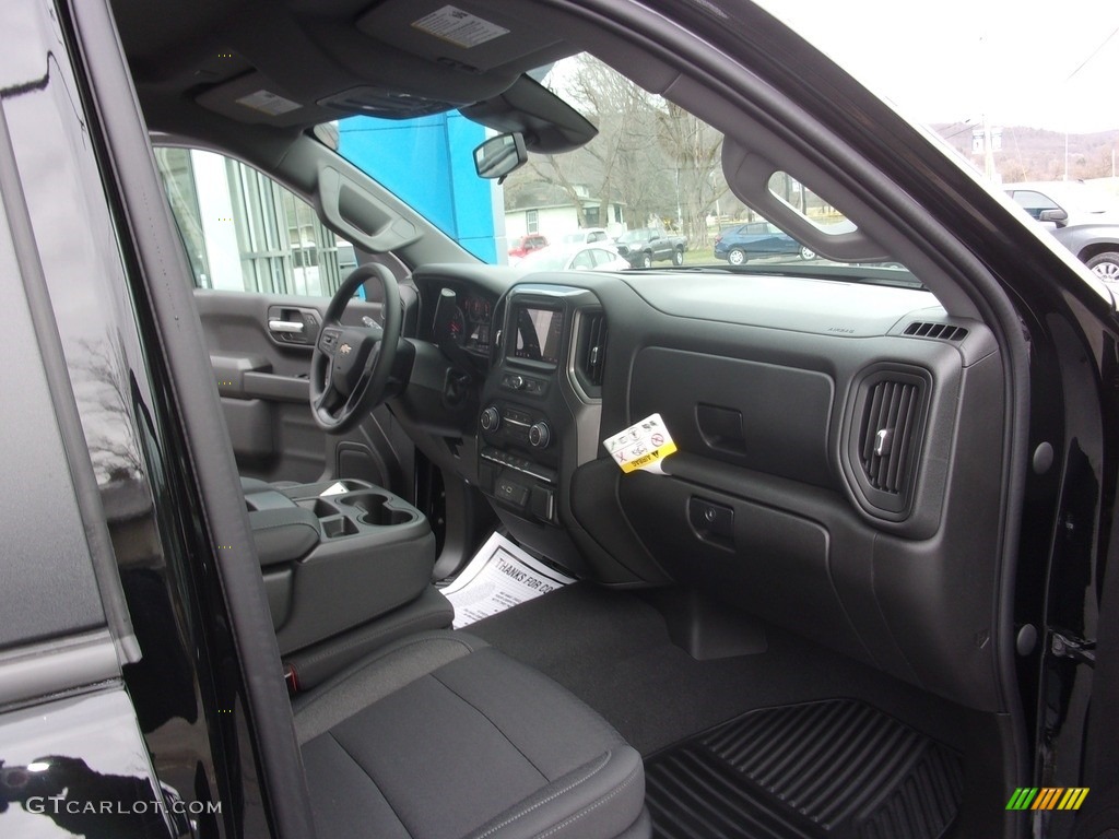 Jet Black Interior 2022 Chevrolet Silverado 1500 Custom Crew Cab 4x4 Photo #144013221