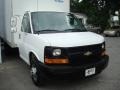 Summit White - Express 3500 Cutaway Moving Van Photo No. 4