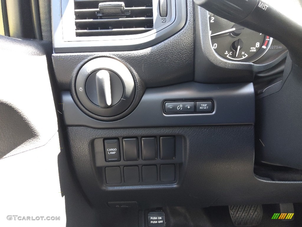 2021 Nissan Titan S Crew Cab Controls Photo #144015650