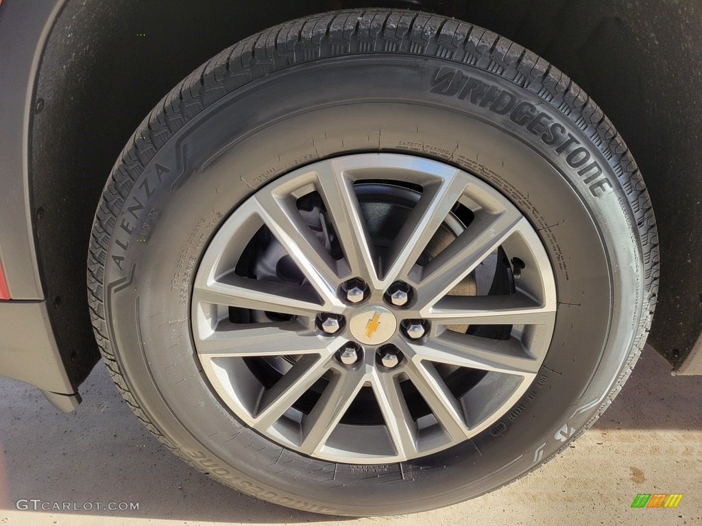 2022 Chevrolet Traverse LT Wheel Photos