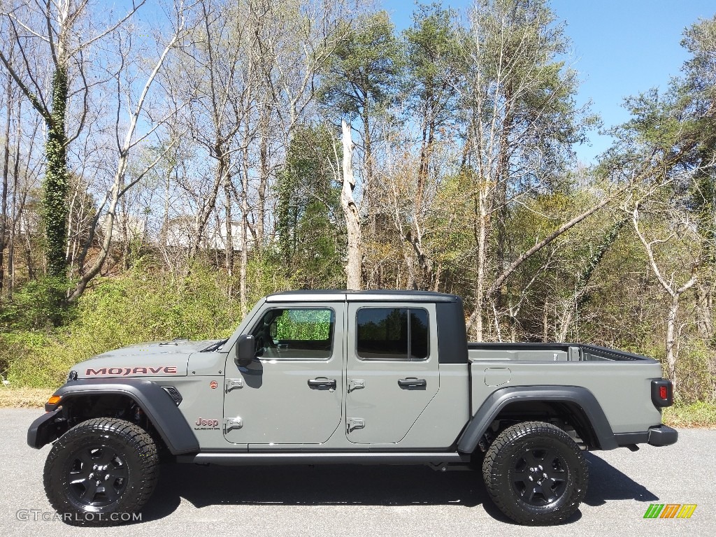 2022 Gladiator Mojave 4x4 - Sting-Gray / Black photo #1