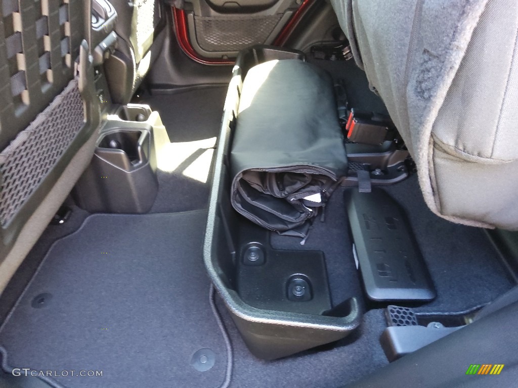 2022 Gladiator Mojave 4x4 - Snazzberry Pearl / Black photo #31