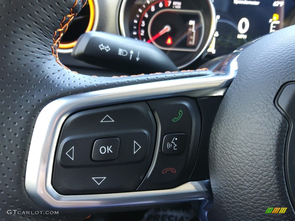 2022 Gladiator Mojave 4x4 - Snazzberry Pearl / Black photo #36