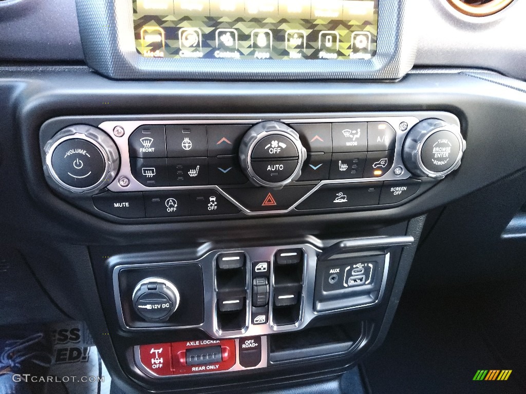 2022 Gladiator Mojave 4x4 - Bright White / Black photo #27