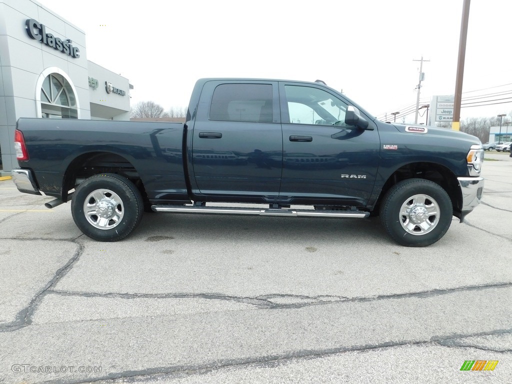 2022 2500 Tradesman Crew Cab 4x4 - Maximum Steel Metallic / Black photo #3