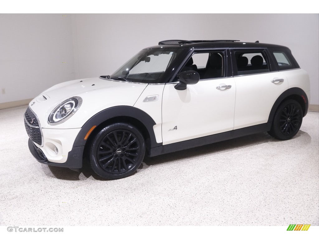 2020 Clubman Cooper S All4 - Pepper White / Carbon Black photo #3