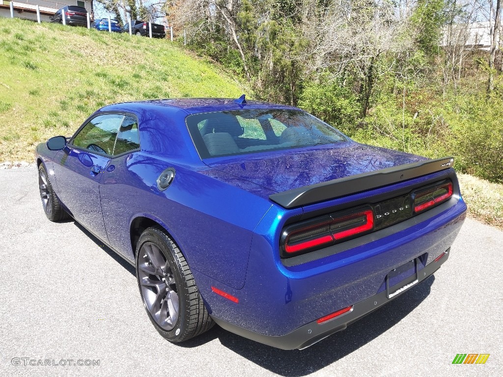 2022 Challenger R/T Scat Pack - Indigo Blue / Black photo #8