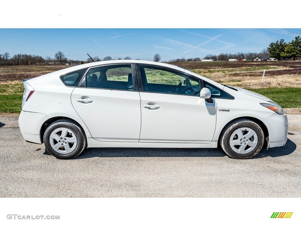 2010 Prius Hybrid II - Blizzard White Pearl / Dark Gray photo #3