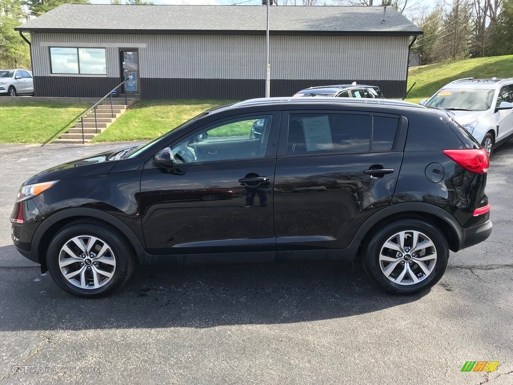 Black Cherry Kia Sportage