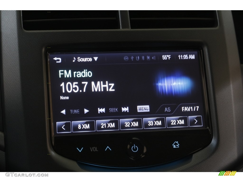 2013 Sonic LT Sedan - Silver Ice Metallic / Dark Pewter/Dark Titanium photo #10