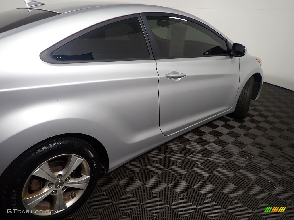 2013 Elantra Coupe GS - Silver / Black photo #20
