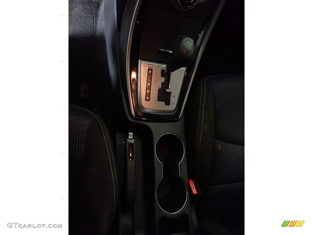 2013 Elantra Coupe GS - Silver / Black photo #30