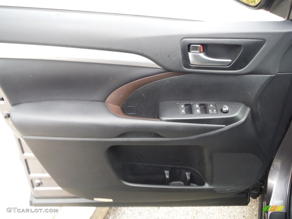 2019 Highlander XLE AWD - Predawn Gray Mica / Black photo #24