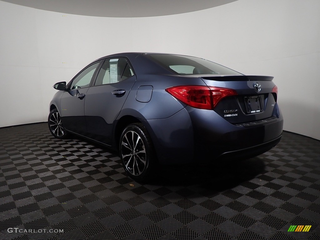 2017 Corolla SE - Falcon Gray Metallic / Black photo #11