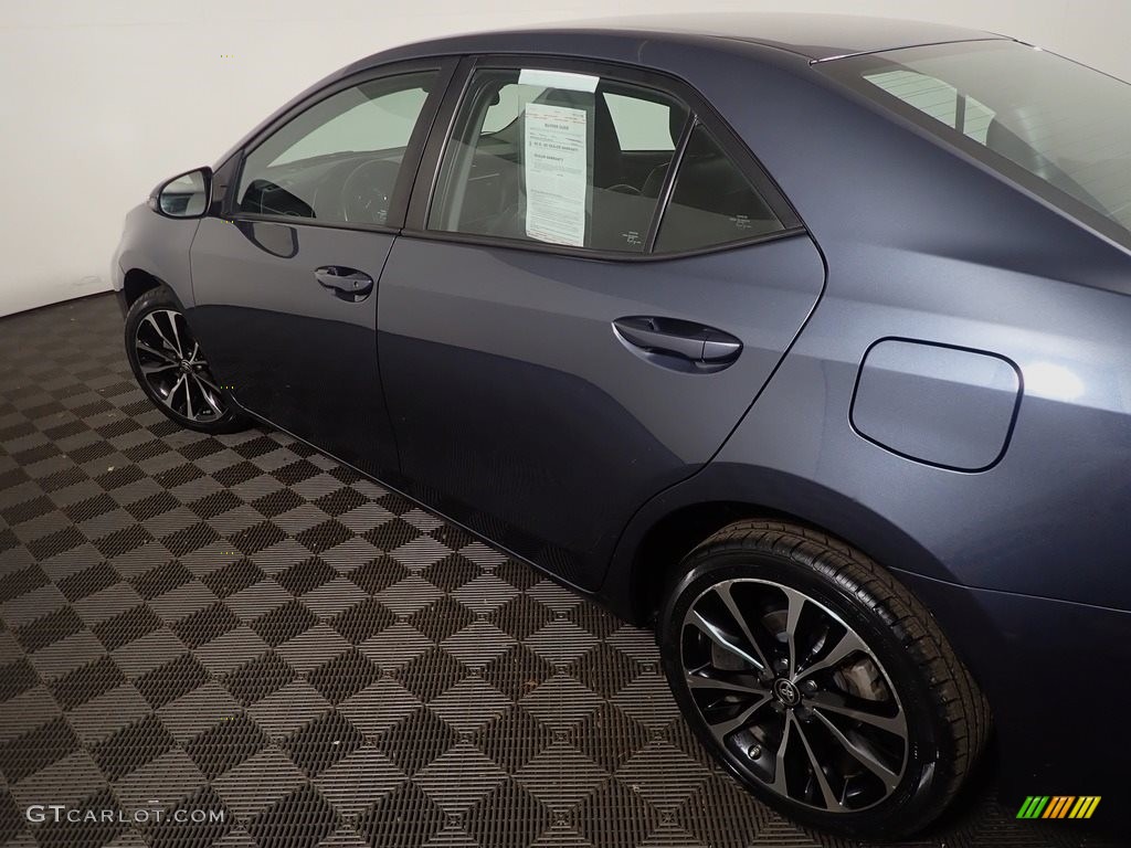 2017 Corolla SE - Falcon Gray Metallic / Black photo #18
