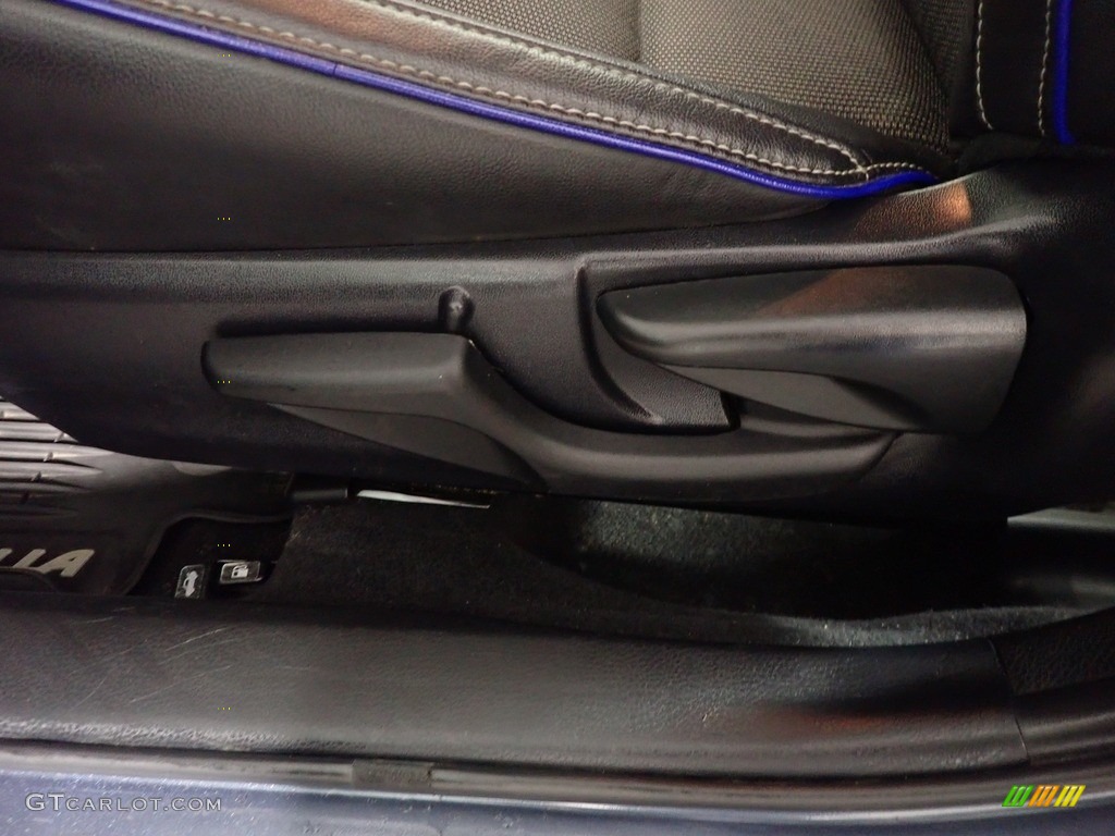 2017 Corolla SE - Falcon Gray Metallic / Black photo #23