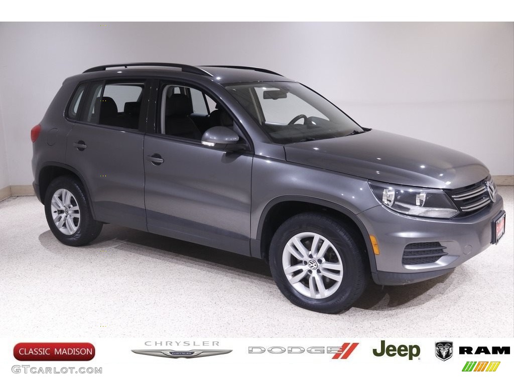 2016 Tiguan SE - Panther Gray Metallic / Charcoal photo #1