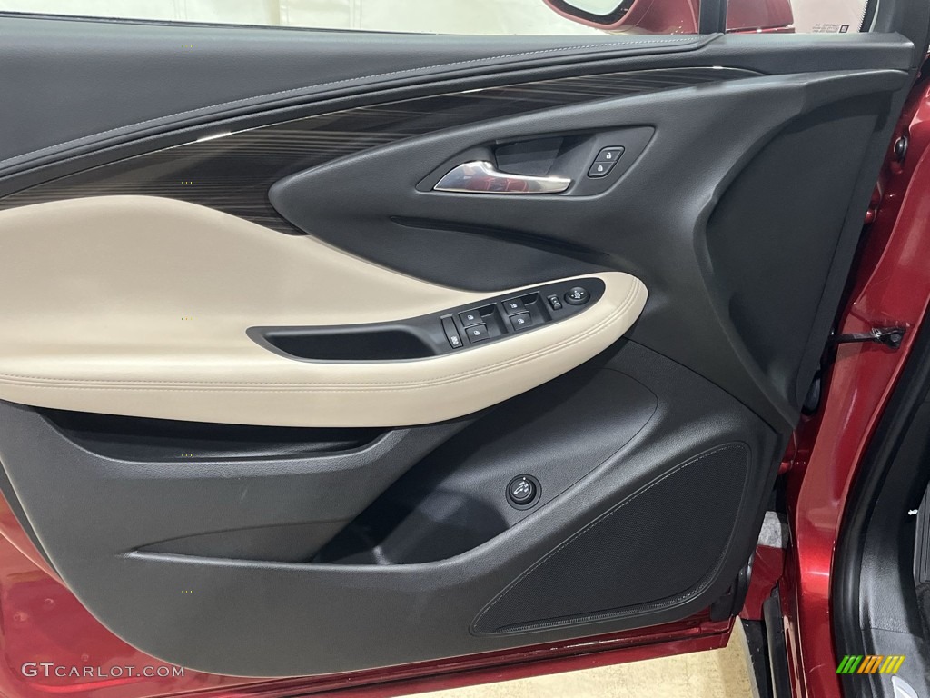 2019 Envision Preferred - Chili Red Metallic / Light Neutral photo #22
