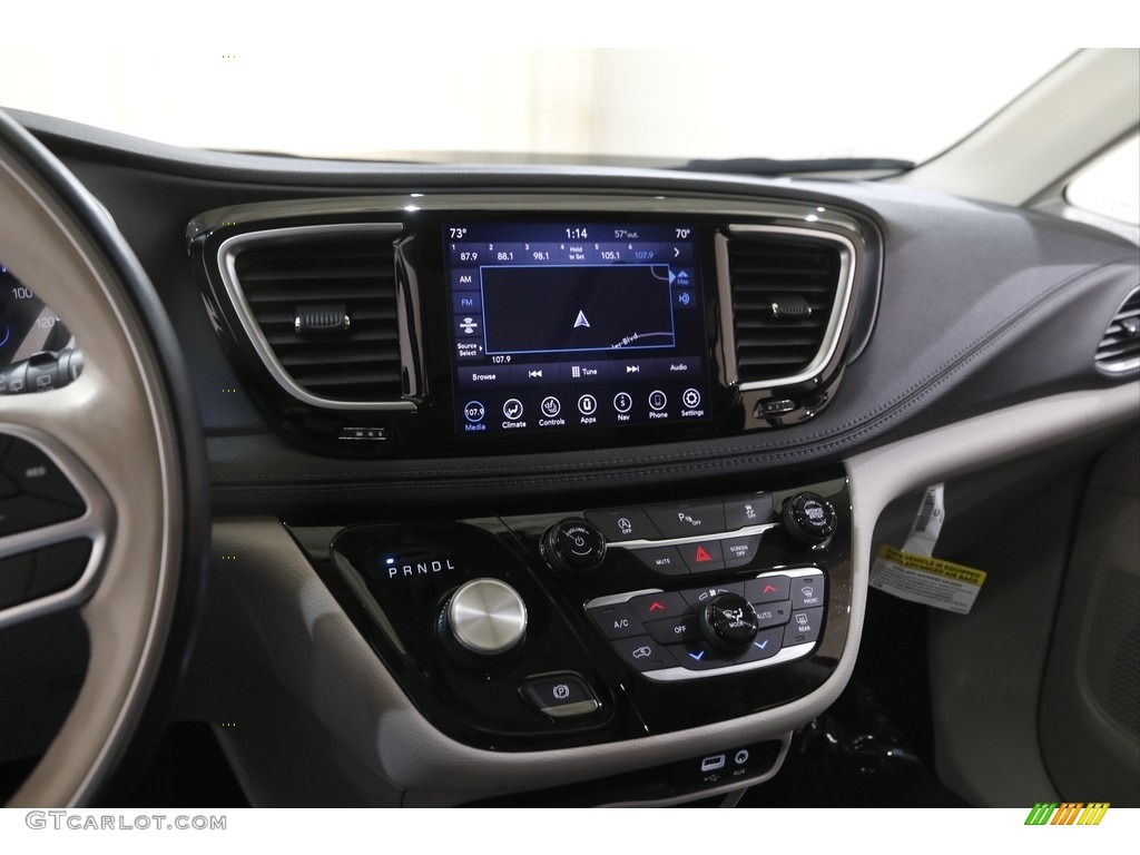 2020 Pacifica Limited - Jazz Blue Pearl / Black photo #9