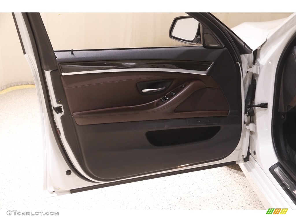 2016 BMW 5 Series 535i xDrive Sedan Door Panel Photos