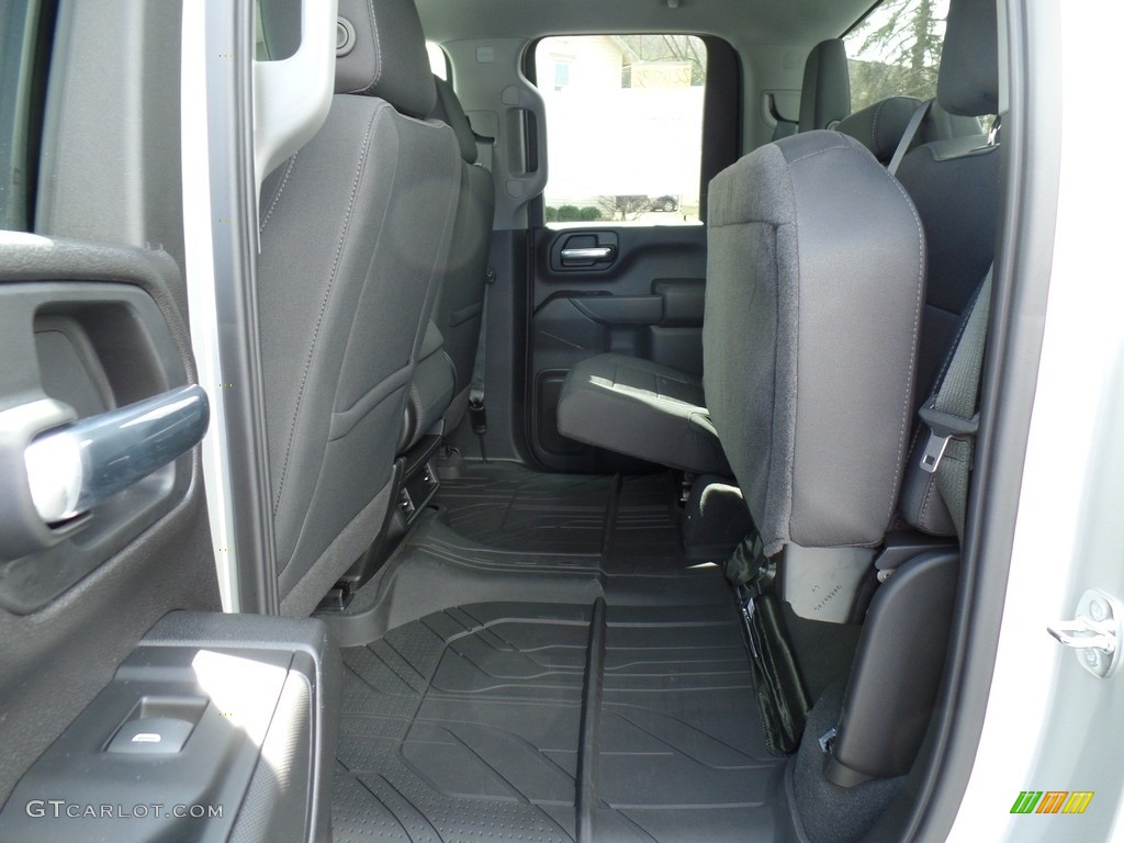 2022 Chevrolet Silverado 2500HD Custom Double Cab 4x4 Rear Seat Photos