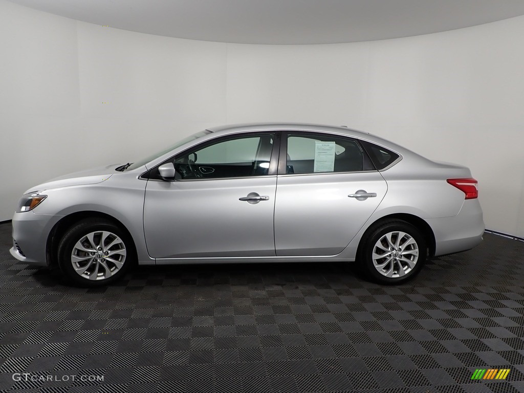 2019 Sentra SV - Brilliant Silver Metallic / Charcoal photo #8
