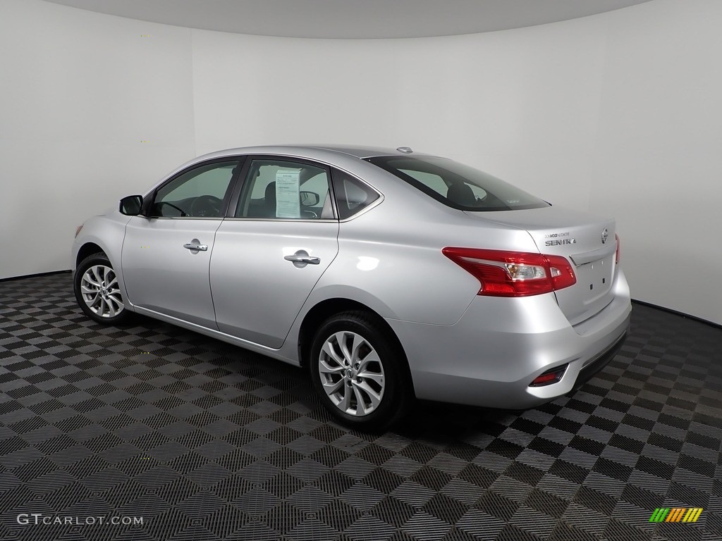 2019 Sentra SV - Brilliant Silver Metallic / Charcoal photo #9