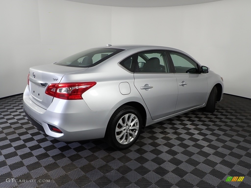 2019 Sentra SV - Brilliant Silver Metallic / Charcoal photo #13