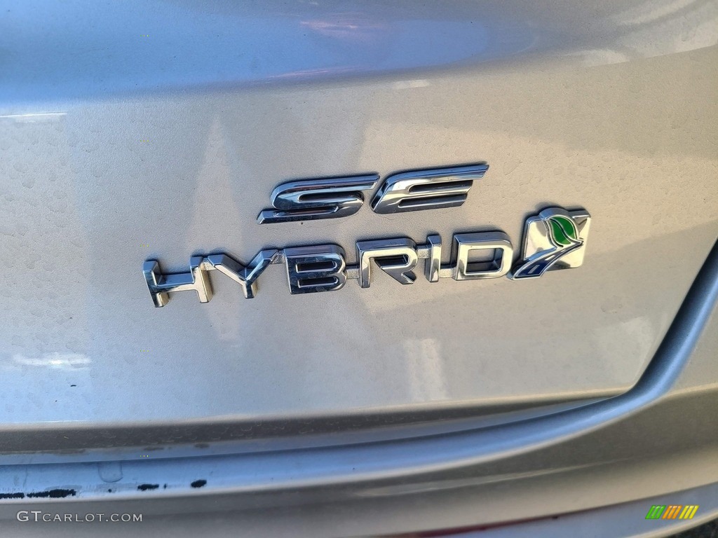 2019 Fusion Hybrid SE - Ingot Silver / Ebony photo #35